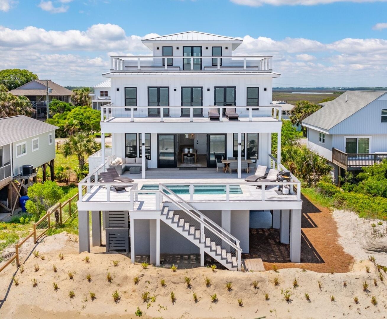 1713 East Ashley