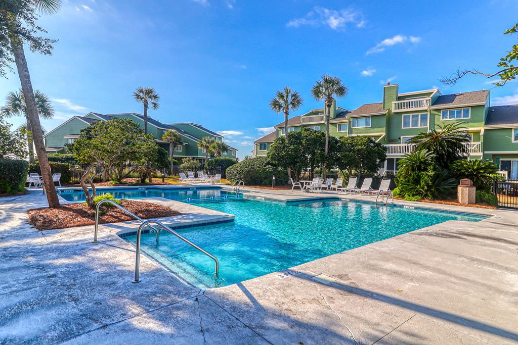 12A Mariners Walk
