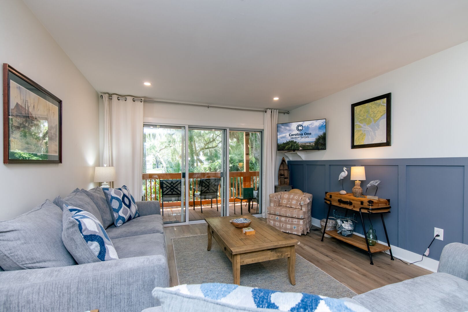 327 Palmetto Walk - Palmetto Paws