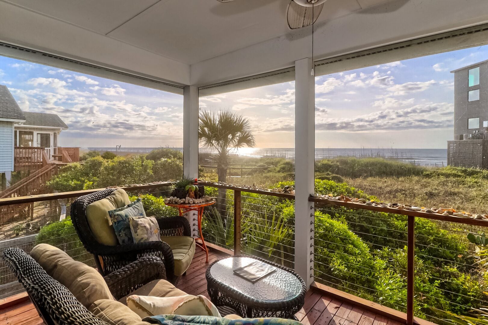 1731 E Ashley - Lighthouse Cottage