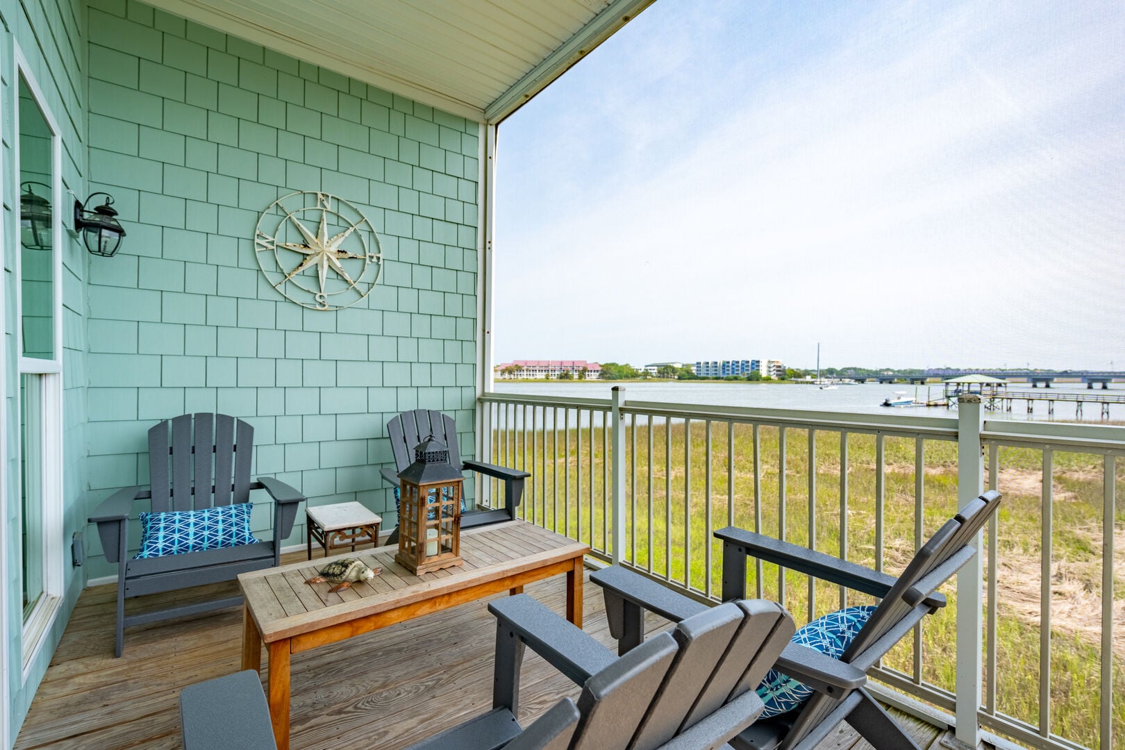 120 Waters Edge - River Rest