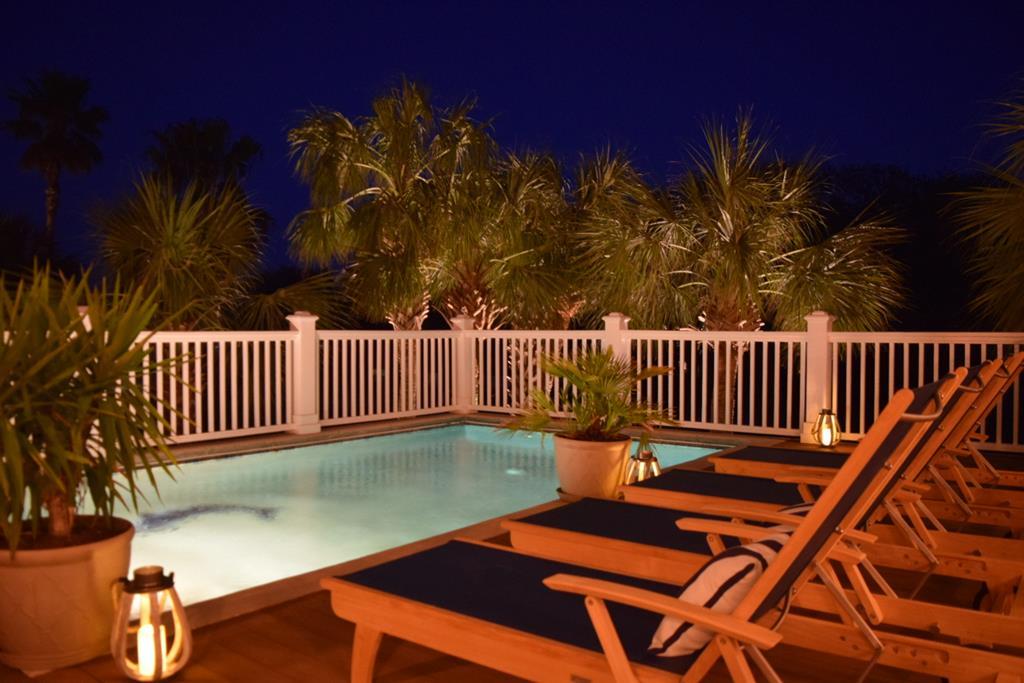 Private Pool